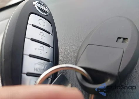 2017 Nissan Armada Platinum из США, поврежденный, VIN JN8AY2NE5H9703733